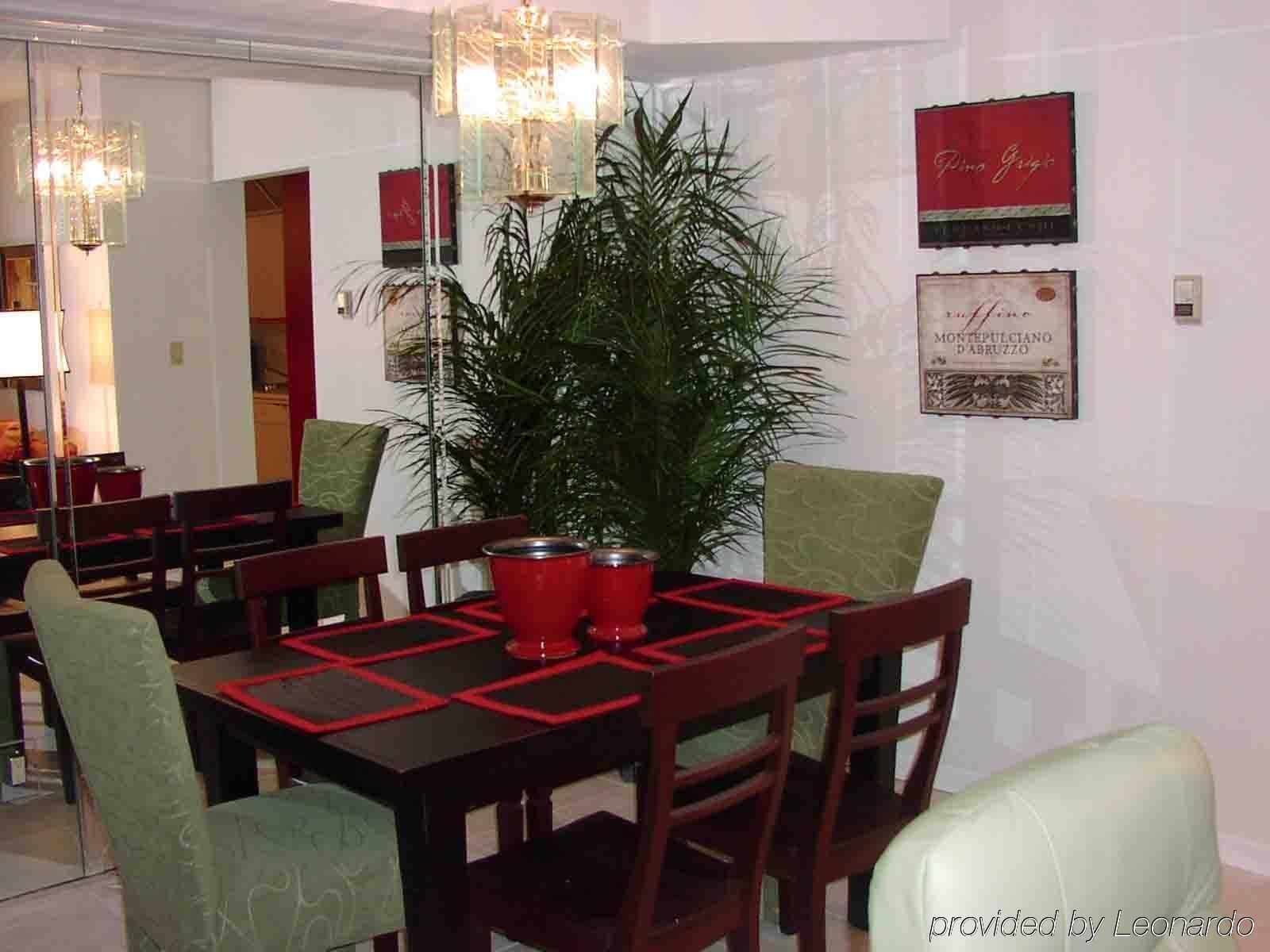 מיראמר ביץ' Surfside Resort מראה חיצוני תמונה